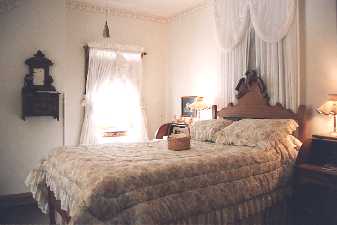 Lulilbelle Guest Room