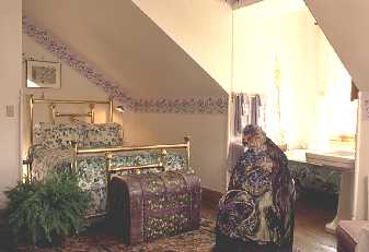 Paul's Purple Guest Room